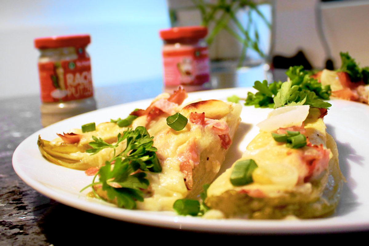 Chicorée-Gratin mit zweierlei Meerrettich-Sauce