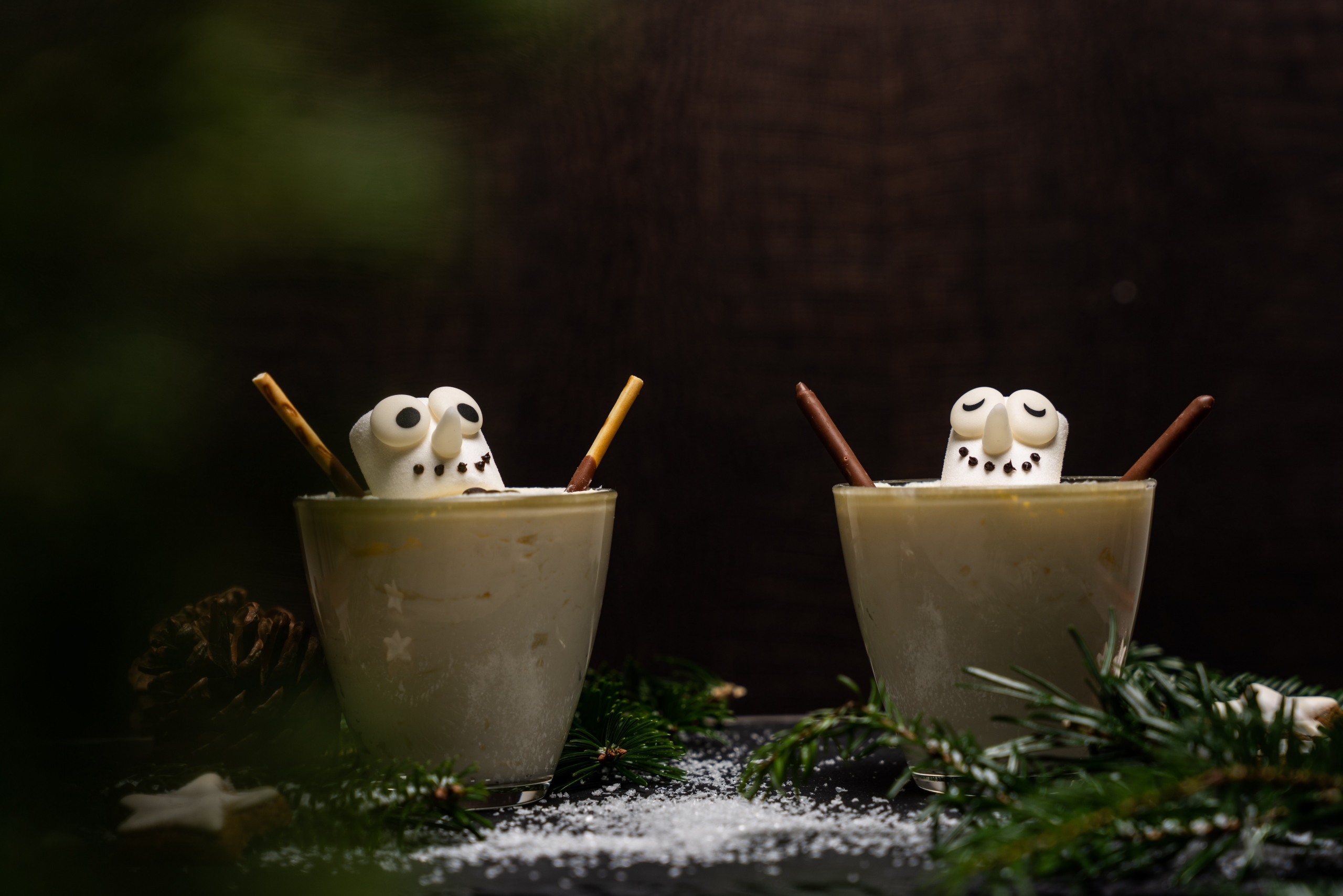 Schneemann-Dessert im Glas