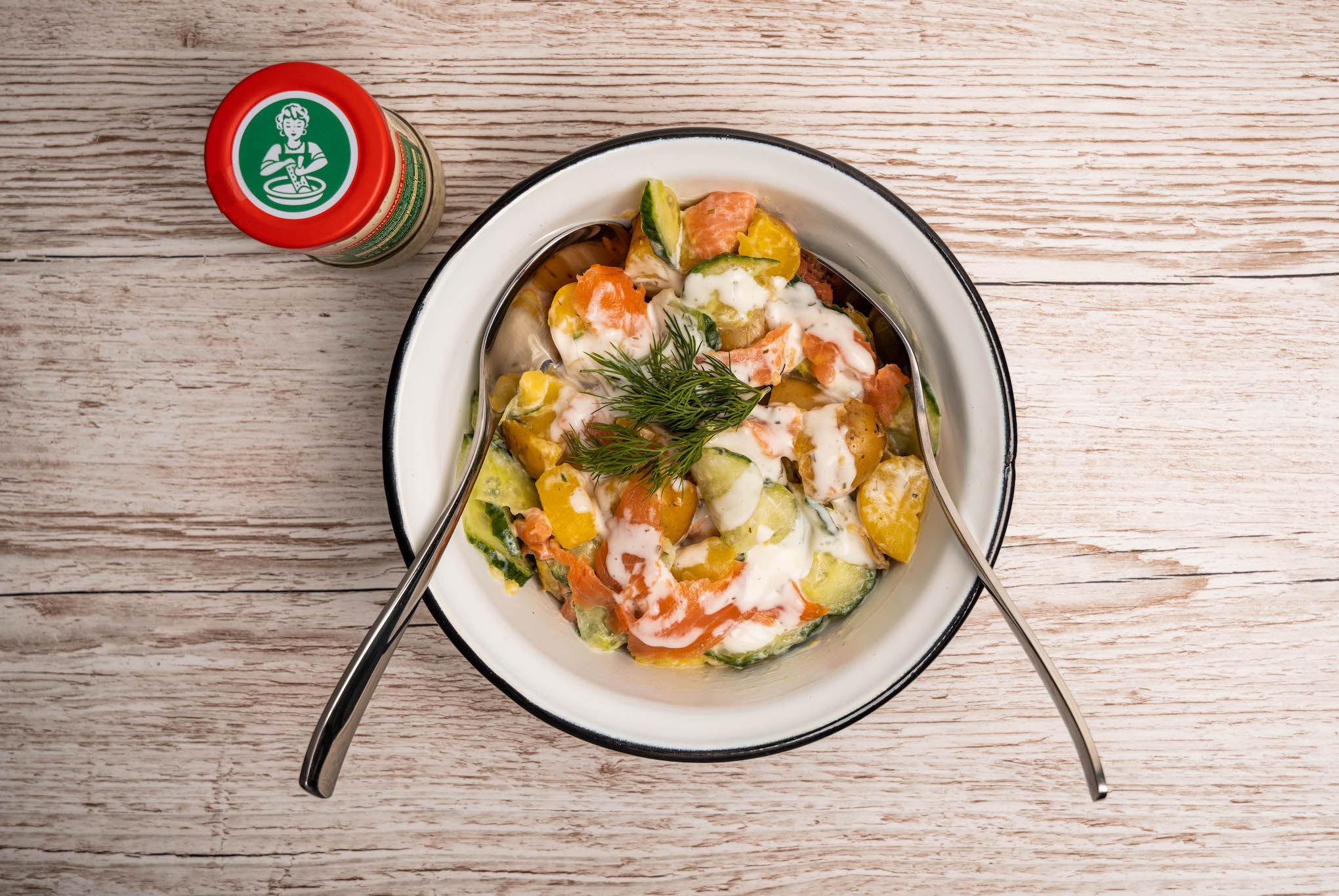Kartoffel-Lachs-Salat mit Meerrettich-Dressing